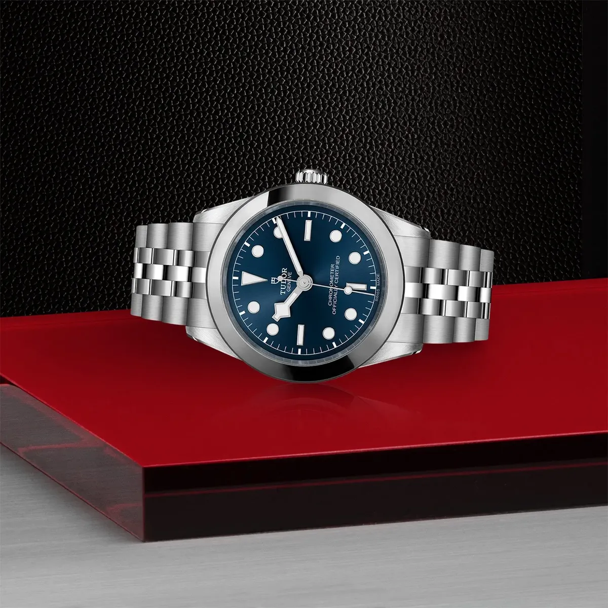 Tudor Black Bay One 39 - Image 4