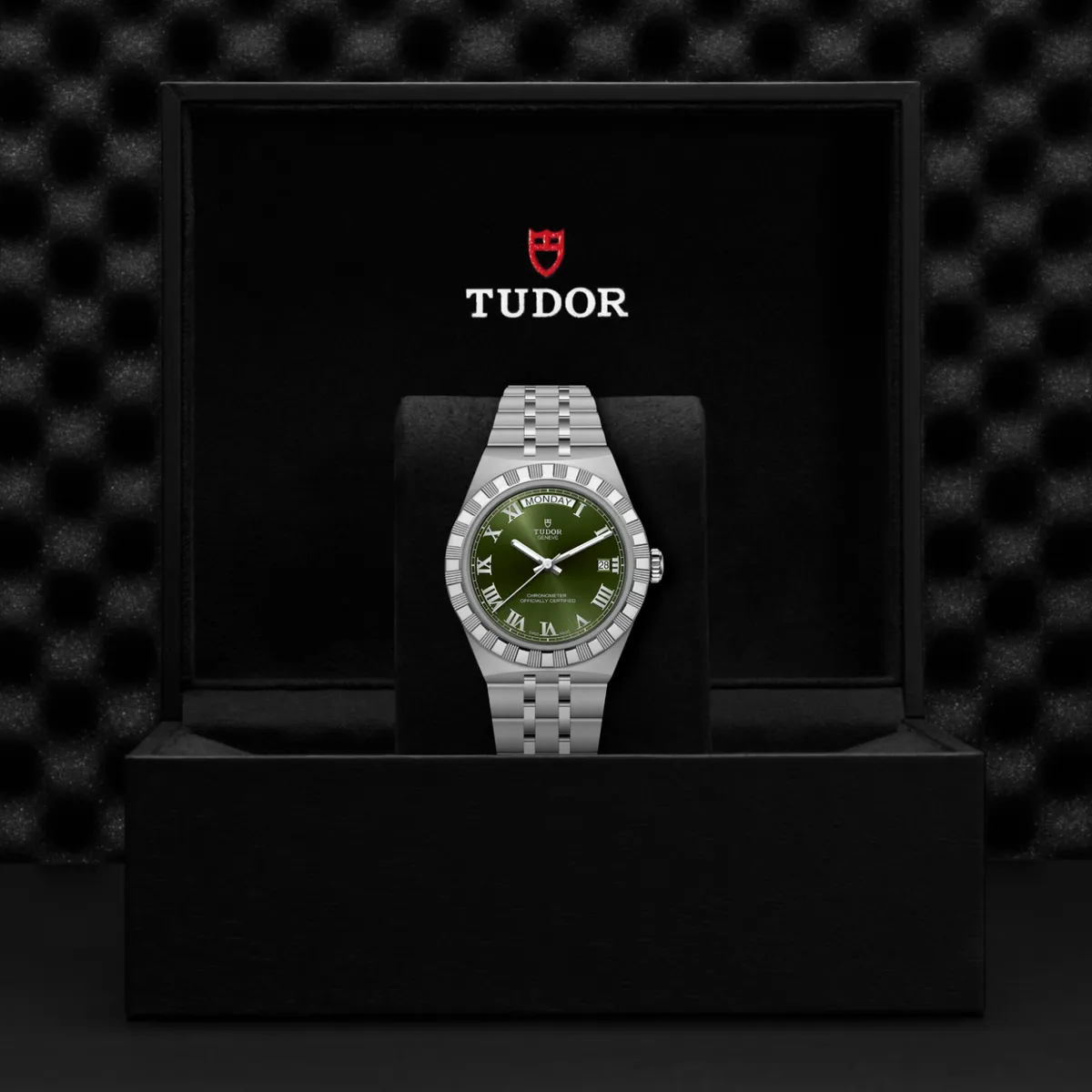 Tudor Royal - Image 4